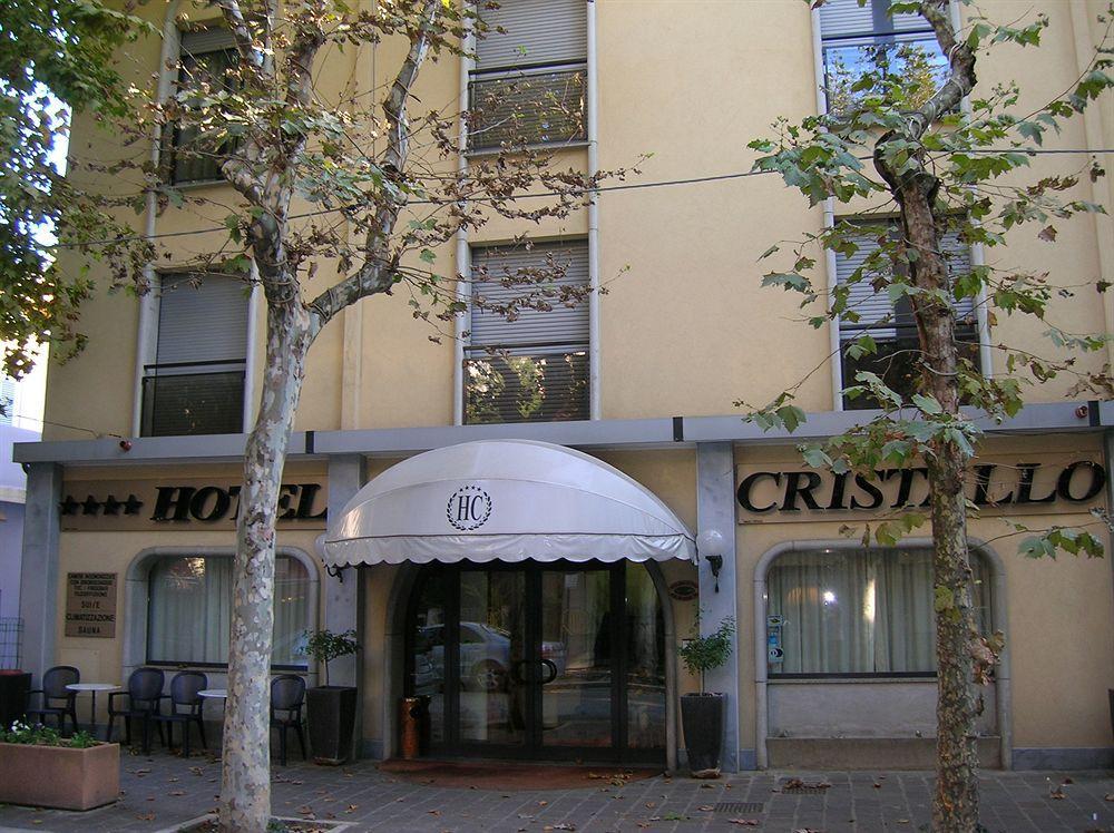 Hotel Cristallo Каттолика Экстерьер фото